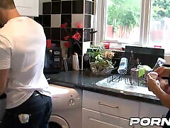 download vidio barat UK - Busty British Mom Tara Holiday Enjoys a Kitchen Quickie