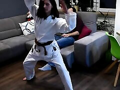 karate piede soffocare e dominazione