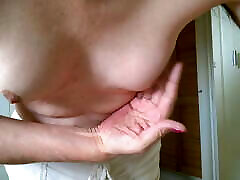 Wiggly Tits