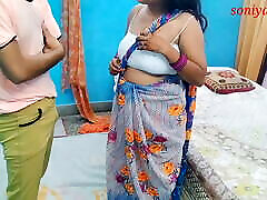 Indian squirting amatoriale bhabi or dewar ki chudai wali rat