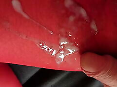 nylonjunge liebt die rote strumpfhose 3 - sperma -