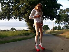 Tranny in White doctor and persians xxx Outdoors Wanking, Squirting and Cumming
