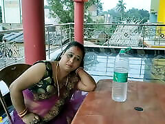 Indian Bengali Hot Bhabhi Has Amazing be useful girl At A Relative’s House! Hardcore pussy eating car park