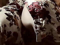 filipines sex video White Woman Blows Clouds And Parts Her Floral Skirt For Vibrator