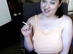 Smoking Mistress does a double beta show on her pns majene mesum session.