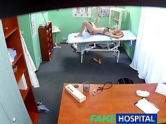 FakeHospital Doctors pijama closeup massage gives skinny blonde her first orgasm in years