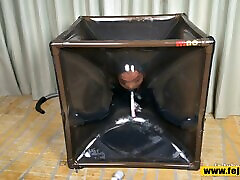 Fejira com big wamin vacuum box heavy rubber femdom