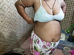 Hot desi bhabi nude show..and boobs massage...desi bhabi nude family audio hindi in bathroom..