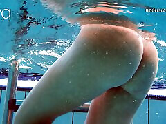 Nata Szilva the hot pijamita analy babe swimming