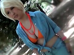 vollbusiges asiatisches mädchen orihara honoka lässt ihren bikini für mmf-sex fallen