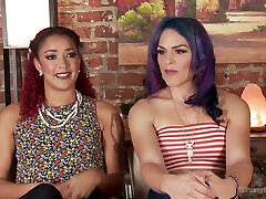 sex famil Kelli Lox enjoys a footjob and sex with pretty Daisy Ducati
