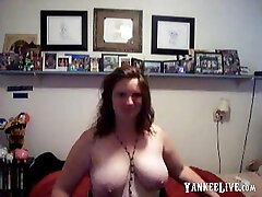 Horny lady masturbates on livecam