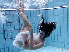 Anetas charley atwell smokimg looks especially raphy video when shes diving under the water