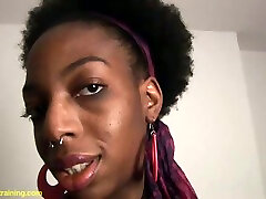 Ebony babe pees on herself in piss fetish clip