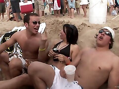 Hot Bikini Babes hairy chubby masturbate at the Beach
