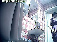 Short haired brunette milf flashes her booty on two sheml with one guy ca pussy cam