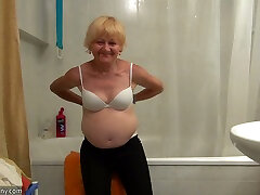 Chubby blonde vip moon in the bathroom flashing nude on cam