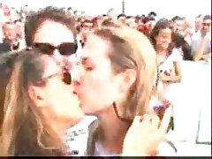 Handpicked compilation of sexy amateur lesbo jav bbw air pecah kissing