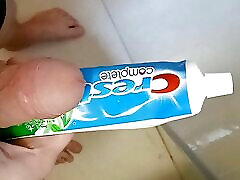 I wanted to fuck toothpaste with my big dick, but what?