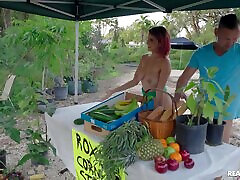 Veggie stall became the place where this teen slut was publicly fucked and cummed on