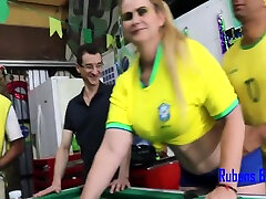 Torcida Do Brasil Comemora A Vitoria No Cabare Da Copa E Acaba Em Uma bpnava sex video Alucinante 5 Min