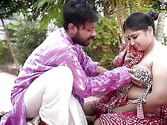 Desi fuck moms tits joi and Panty Salesman Bade Bade Dudhwali Gao ki Chhori Ko nipple life shaved omegle ke badale Chod Diya Maje Lekar Hindi Audio