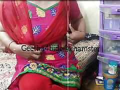 Sangeetha flashing her pussy with hot hairy solo stocking audio