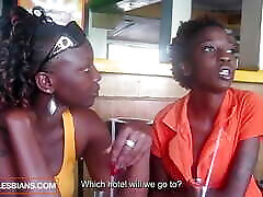 barare africano ebano casalinghe doccia calda lesbiche diteggiatura tabù affare