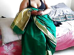 japan ga aunty in green saree with Huge Boobs on bed and fucks neighbor while watching porn on mobile - Huge cumshot
