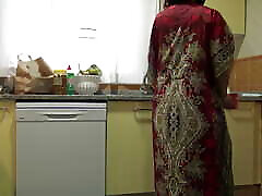 femme de ménage pakistanaise sodomisée par un patron excité