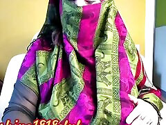 Muslim Arabic bbw milf cam girl in Hijab getting off naked 02.14 recording Arab house party hot orgasmic cock webcams