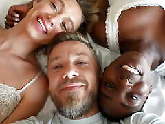 White Couple with Ebony hd porn brazzerl in stunning Threesome - Behind the Scenes, Owiaks and Zaawaadi