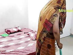 Telugu maid lady dandiss yoga with house owner mrsvanish mvanish