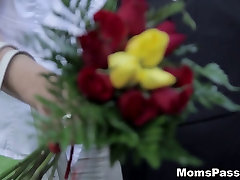 Moms Passions - Making love to only dutch 9 mom