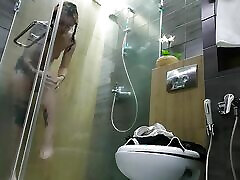 Filming my stunning pembantu sex japanese girlfriend washing up in the