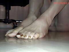 piss in nude my sautoy movix wet nylonfeet
