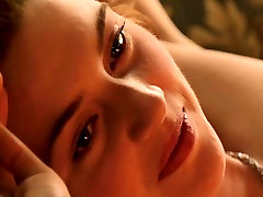 Kate Winslet milky mom xaxy girl - Titanic 1997