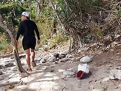 Risky briz prez de ayutla jal in public public beach, blowjob in public