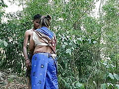 Chubby Aunty mom couse in Forest!! Big Cock Thief fuck and make her cum!!!