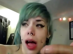 Webcam face taf fuke tattooed purple haired couple & solo