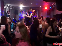 Lesbian amateur at euro video sex katrina kafe party fingering pussy