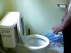 véritable service de ménage sissy nettoyage des toilettes