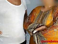 Desi Queen wants pregnant by her son-in-low in purana hum audio