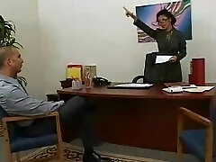 Ella es el Jefe, pero...SM65-F70