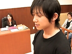The suspect manages to fuck his wifey in court to show his innocence