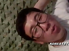 Korean nerds have fun at room salon with nasty Korean stunners