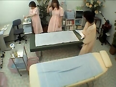 Chinese milf is getting an erotic voyeur rubdown in a hotel