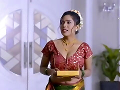 Steamy Indian maid fucked by her boss like a bitch
