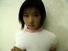 Innocent 18 years old korean gal