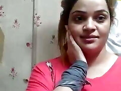 Afreen Khan Official With Marvelous Sports Top